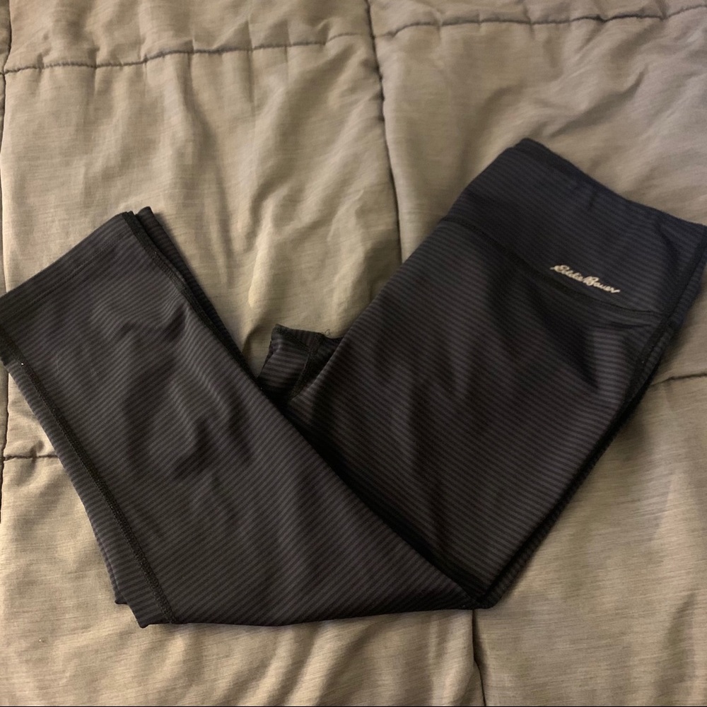 Eddie Bauer Cropped Athletic Workout Leggings